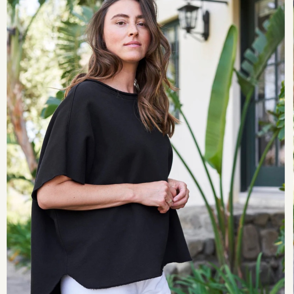 Frank and Eileen Capelet Black o/s